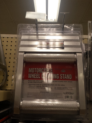 Hardware Store «Harbor Freight Tools», reviews and photos, 3709 Farmington Dr, Greensboro, NC 27407, USA