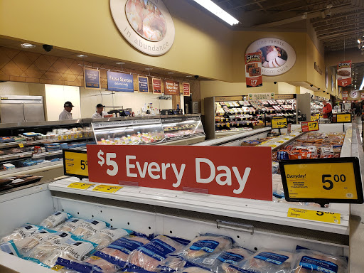 Grocery Store «Safeway», reviews and photos, 37601 US-26, Sandy, OR 97055, USA