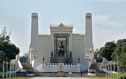 King Rama I Monument image