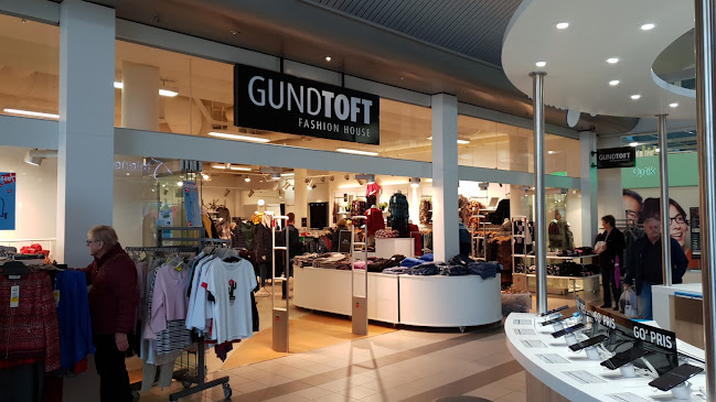 88 anmeldelser af GUNDTOFT KOLDING STORCENTER (Tøjbutik) i (Syddanmark)