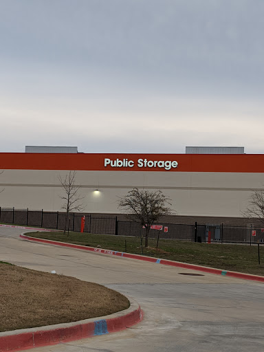 Self-Storage Facility «Public Storage», reviews and photos, 747 Grapevine Hwy, Hurst, TX 76054, USA