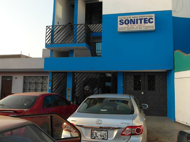 Opiniones de SONITEC Instituto de Ingeniería de Sonido y Producción Musical en Lima - Escuela
