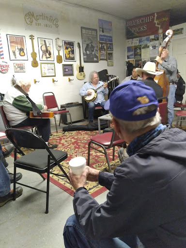 Barber Shop «Drexel Barber Shop», reviews and photos, 545 S Drexel Ave, Columbus, OH 43209, USA