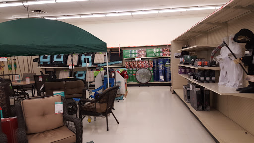 Discount Store «Big Lots», reviews and photos, 8950 MN-7, Minneapolis, MN 55426, USA