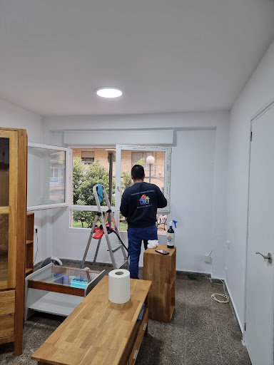 LIMPIEZAS DL. EMPRESA DE LIMPIEZA en Alcoi, Alicante