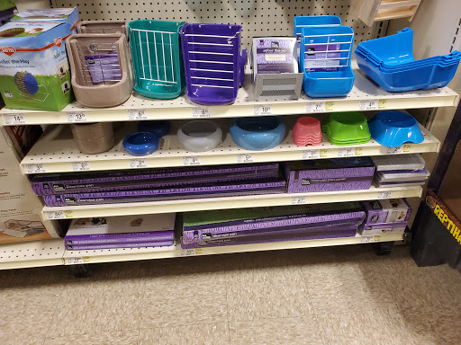Pet Supply Store «PetSmart», reviews and photos, 1020 Veterans Pkwy #900, Clarksville, IN 47129, USA
