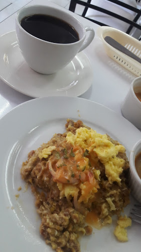 Opiniones de El Café de la Mariscal en Quito - Cafetería