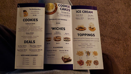 Cookie Shop «Insomnia Cookies», reviews and photos, 1804 E North Ave, Milwaukee, WI 53202, USA
