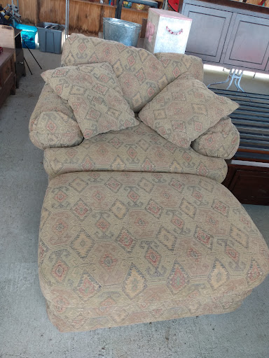 Flea Market «Awesome Deals Flea Market», reviews and photos, 19331 28th St, Long Beach, MS 39560, USA