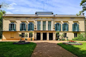 Glienicke Palace image