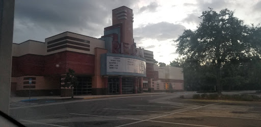 Movie Theater «Regal Cinemas Beach Boulevard 18», reviews and photos, 14051 Beach Blvd, Jacksonville, FL 32250, USA