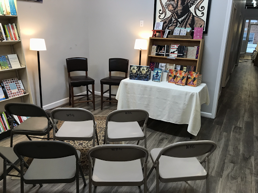 Book Store «Winchester Book Gallery», reviews and photos, 185 N Loudoun St, Winchester, VA 22601, USA