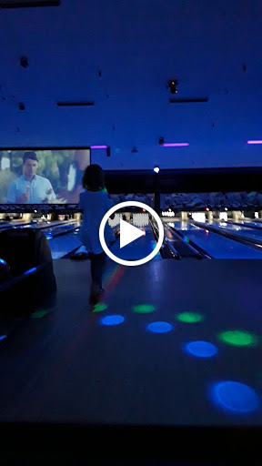 Bowling Alley «Freeway Lanes of Parma», reviews and photos, 12859 Brookpark Rd, Cleveland, OH 44130, USA