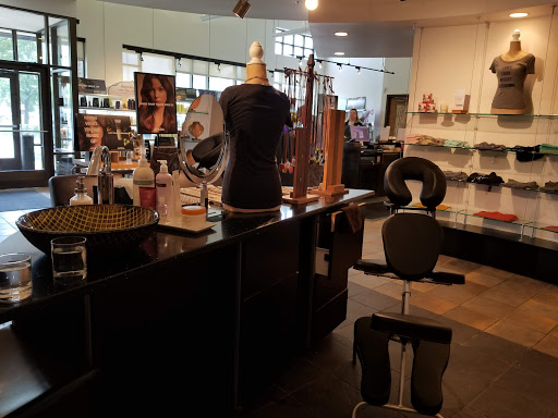 Beauty Salon «New Reflections Salon | Aveda | Plymouth», reviews and photos, 3530 Vicksburg Ln N, Plymouth, MN 55447, USA