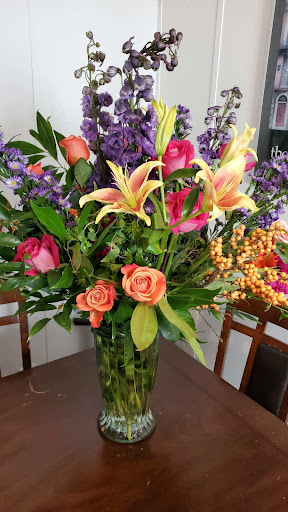 Florist «Petals With Style», reviews and photos, 117 S West End Ave, Lancaster, PA 17603, USA