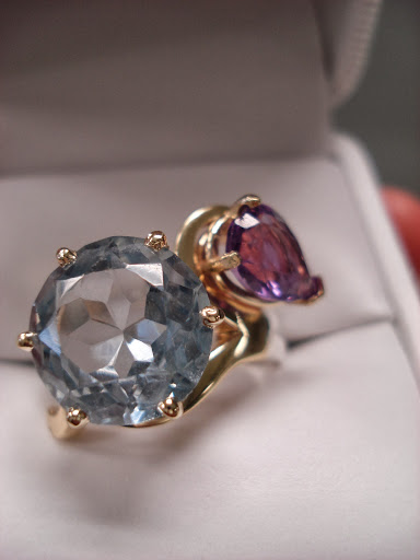 Jewelry Store «Mark Puglise Jewelers», reviews and photos, 3714 Whitney Ave #2, Hamden, CT 06518, USA