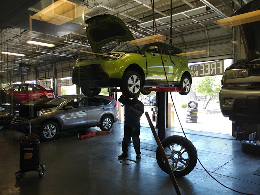 Tire Shop «Firestone Complete Auto Care», reviews and photos, 1840 N Lindsay Rd, Mesa, AZ 85213, USA