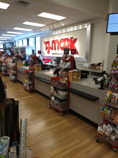 Department Store «T.J. Maxx», reviews and photos, 865 Bridgeport Ave, Shelton, CT 06484, USA