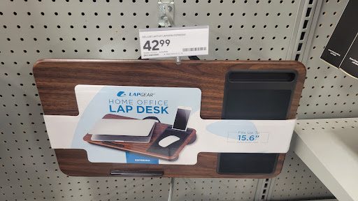 Office Supply Store «Staples», reviews and photos, 411 W Esplanade Dr, Oxnard, CA 93036, USA