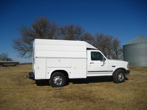 Auto Body Shop «Maaco Collision Repair & Auto Painting», reviews and photos, 1998 NW 92nd Ct, Clive, IA 50325, USA