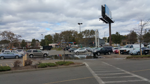 Supermarket «Super Stop & Shop», reviews and photos, 1690 Revere Beach Pkwy, Everett, MA 02149, USA