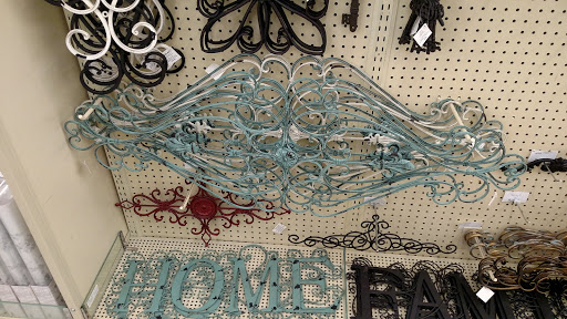 Craft Store «Hobby Lobby», reviews and photos, 1855 Montgomery Hwy #100, Hoover, AL 35244, USA