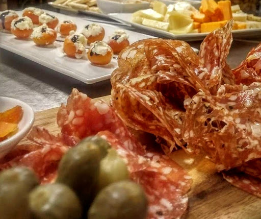 Wine Bar «WineStyles of West Des Moines», reviews and photos, 5515 Mills Civic Pkwy #120, West Des Moines, IA 50266, USA