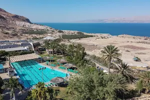 Ein Gedi Hotel image