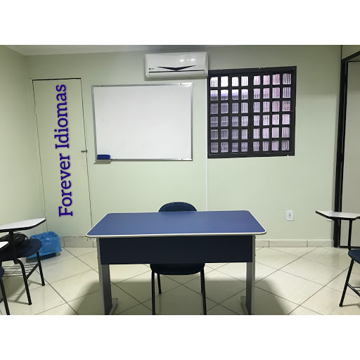 Logo da empresa - Forever Idiomas