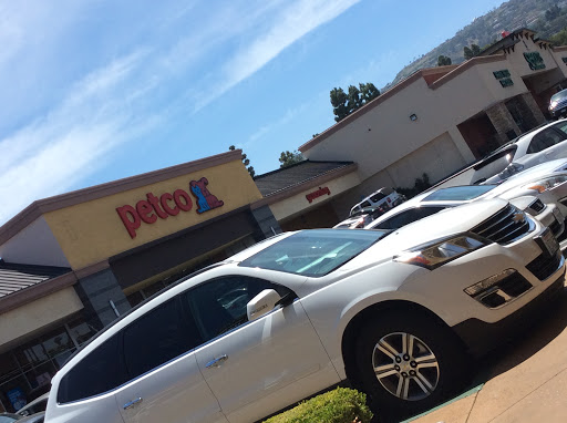 Pet Supply Store «Petco Animal Supplies», reviews and photos, 852 N Western Ave, San Pedro, CA 90732, USA