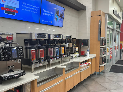 Convenience Store «Pilot Travel Center», reviews and photos, 921 Murfreesboro Rd, Lebanon, TN 37090, USA