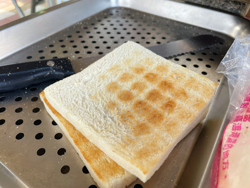呷福飽碳烤三明治 的照片