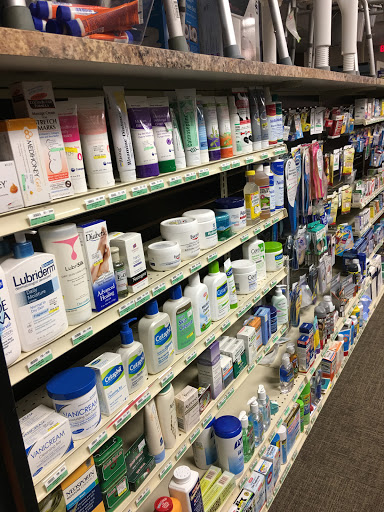 Pharmacy «Blue River Pharmacy», reviews and photos, 680 E 56th St I, Brownsburg, IN 46112, USA