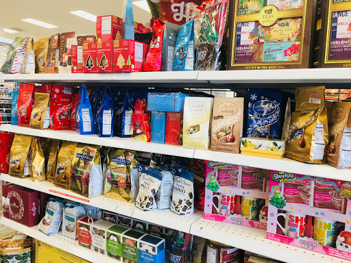 Clothing Store «Ross Dress for Less», reviews and photos, 3129 Market Center Drive, Morrisville, NC 27560, USA