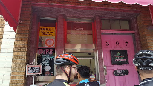 Donut Shop «Downtown Donuts», reviews and photos, 307 W 3rd St, Santa Ana, CA 92701, USA