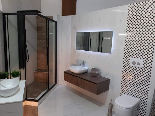 Στρατηγού Ρόκκα 3, Μάνδρα 196 00