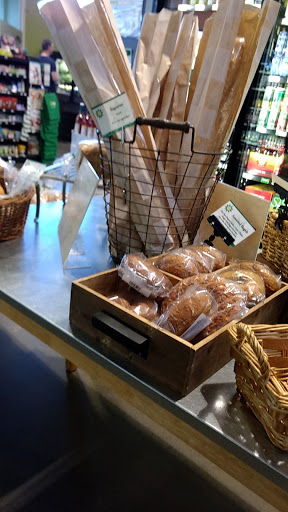 Grocery Store «Hendersonville Community Co-op and Deli», reviews and photos, 60 S Charleston Ln, Hendersonville, NC 28792, USA