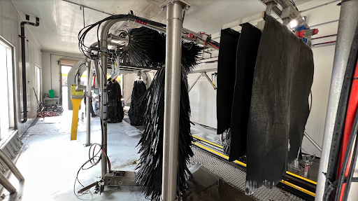 Gas Station «Chevron», reviews and photos, 2615 W Grant Line Rd, Tracy, CA 95376, USA