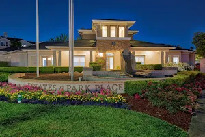 The Estates at Park Place Apartments image