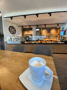 Café im Dorfladen Marktpl. 4, 86485 Biberbach, Deutschland