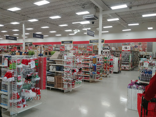 Craft Store «Michaels», reviews and photos, 1780 Orchard Gateway Blvd, North Aurora, IL 60542, USA