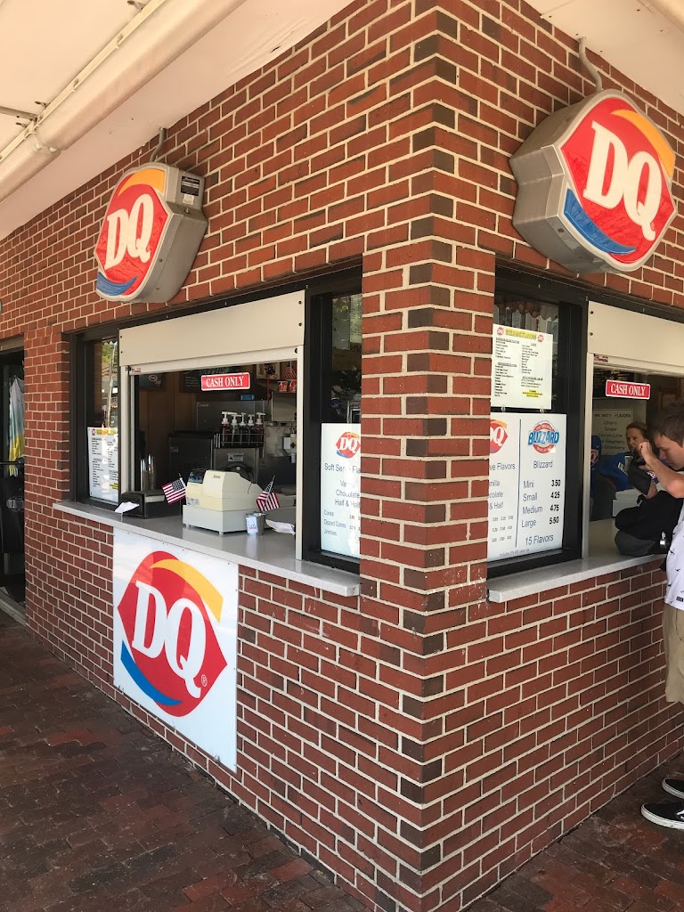 Dairy Queen 04064