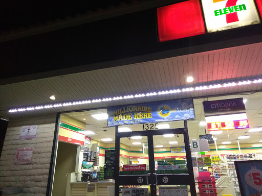 Convenience Store «7-Eleven», reviews and photos, 1325 N Grand Ave, Walnut, CA 91789, USA