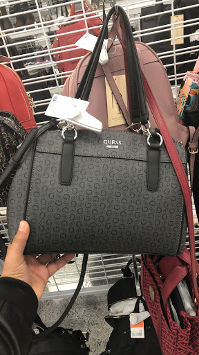 Clothing Store «Ross Dress for Less», reviews and photos, 15301 Manchester Rd, Ballwin, MO 63011, USA