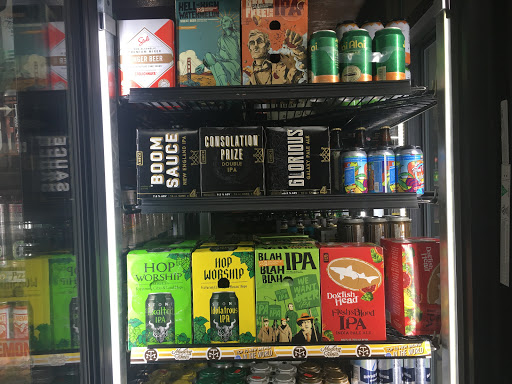 Liquor Store «La West Liquor & Market», reviews and photos, 333 E Arrow Hwy, Claremont, CA 91711, USA