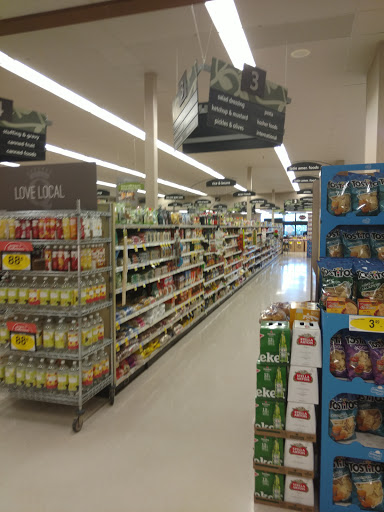 Grocery Store «Quality Food Center», reviews and photos, 4775 Whitman Ln SE, Lacey, WA 98513, USA