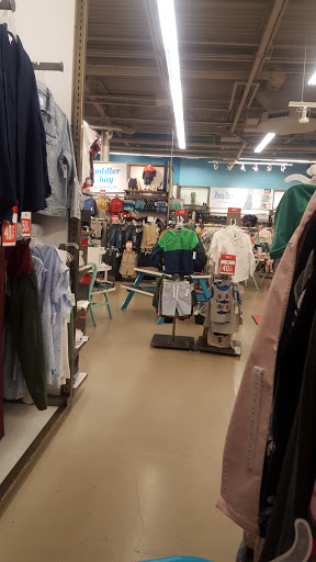 Clothing Store «Old Navy», reviews and photos, 1635 River Valley Cir S, Lancaster, OH 43130, USA