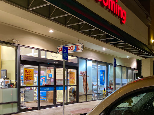 Pet Supply Store «Petco Animal Supplies», reviews and photos, 15660 SW Pacific Hwy, Tigard, OR 97224, USA