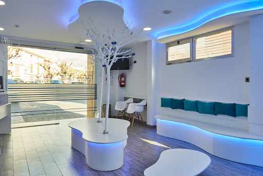 CLINICA DENTAL MURO en Muro de Alcoy, Alicante