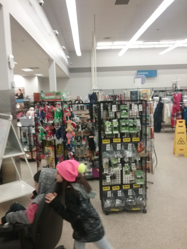 Thrift Store «Goodwill», reviews and photos